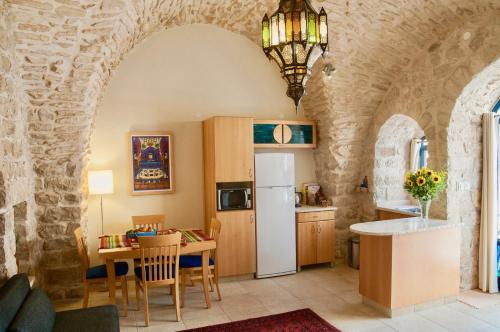 Artist Quarter Guesthouse B&B,Safed>>Rosh Pinna,3 star