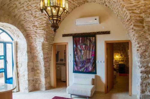 artist quarter guesthouse bandb