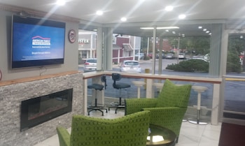 travelodge by wyndham bloomington