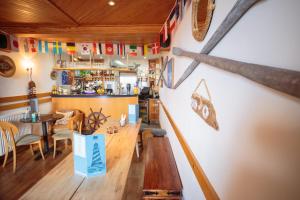 the waterfront hotel and bistro