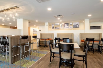 sleep inn geismar gonzales