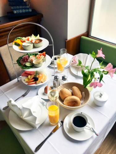 moments boutique hotel