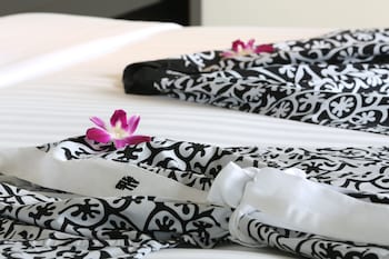 banyan tree anji
