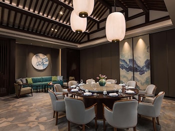 banyan tree anji