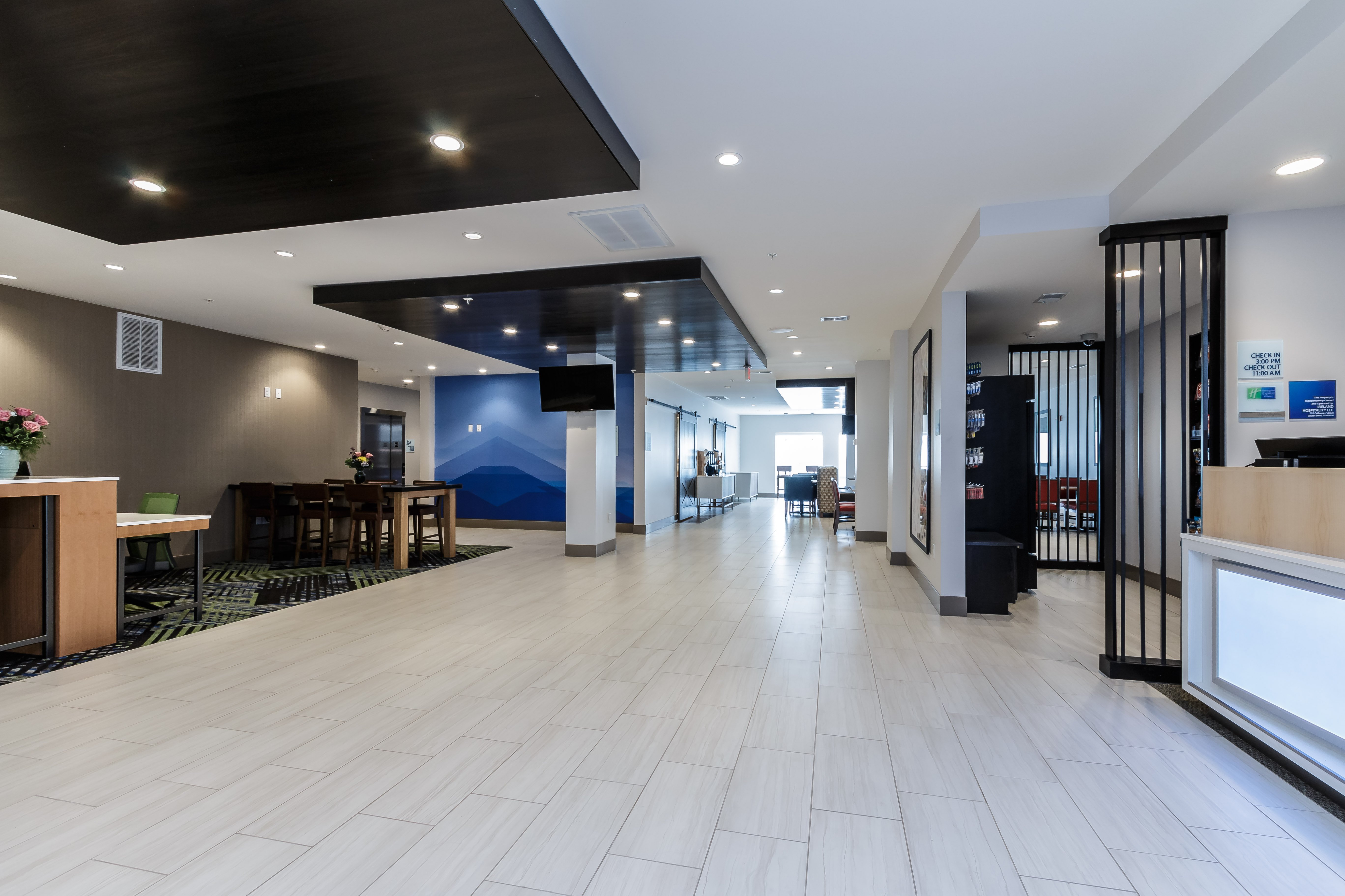 holiday inn express and suites south bend casino