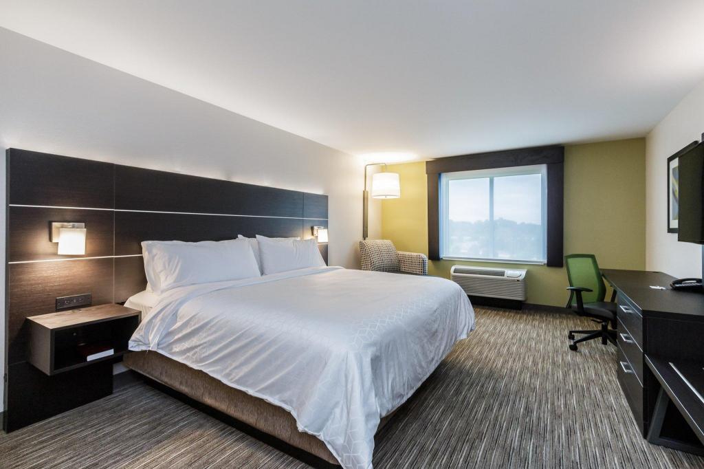 holiday inn express and suites south bend casino
