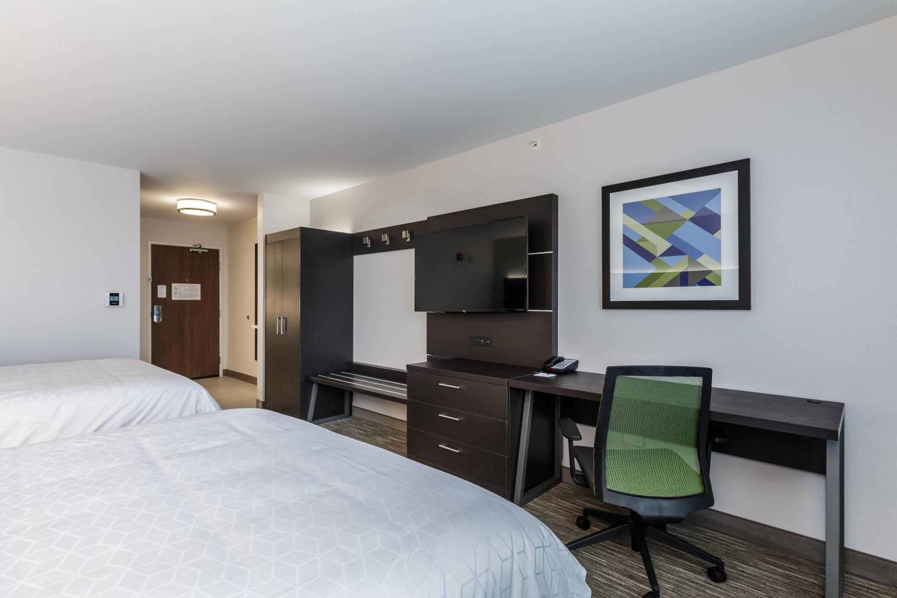 holiday inn express and suites south bend casino