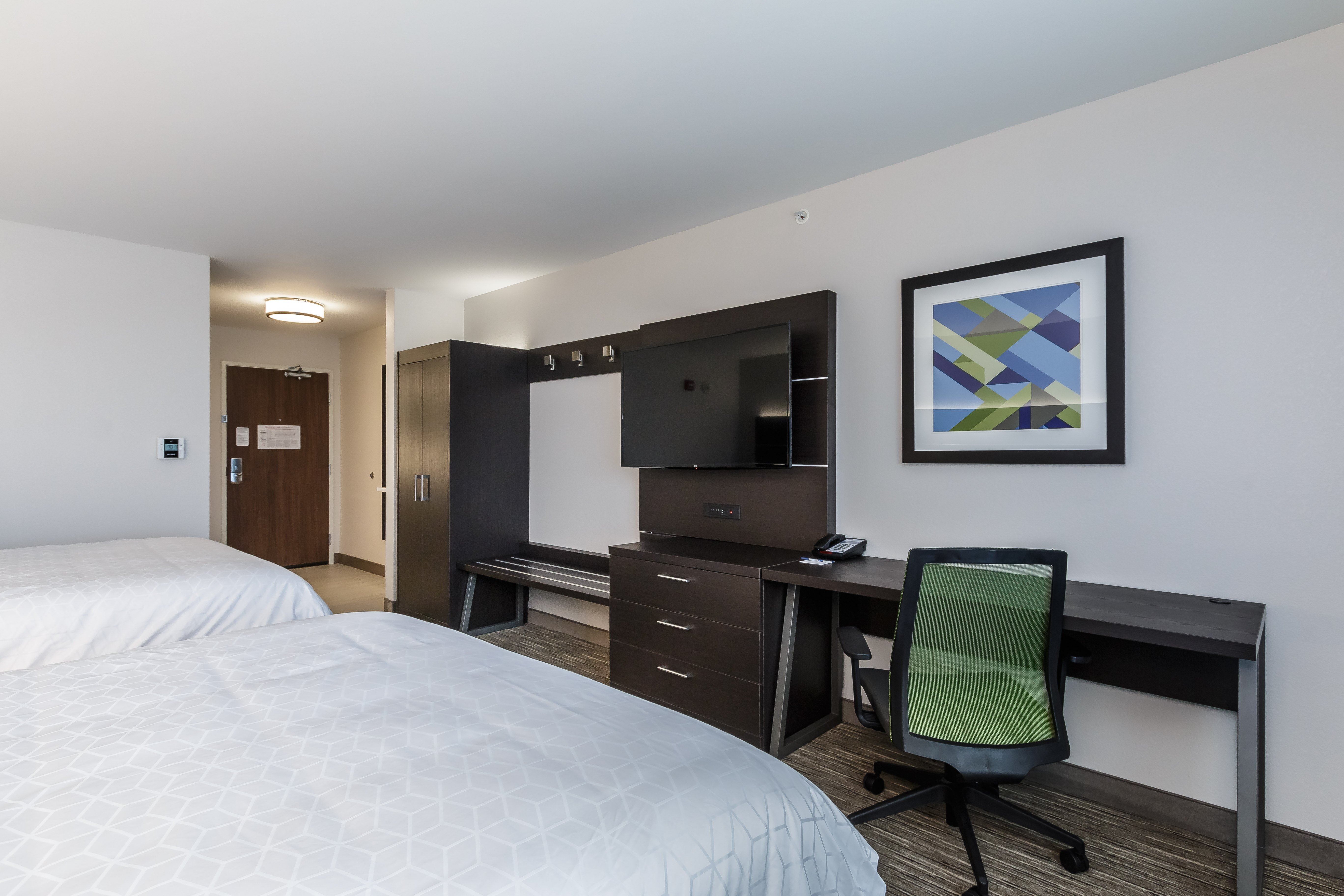 holiday inn express and suites south bend casino