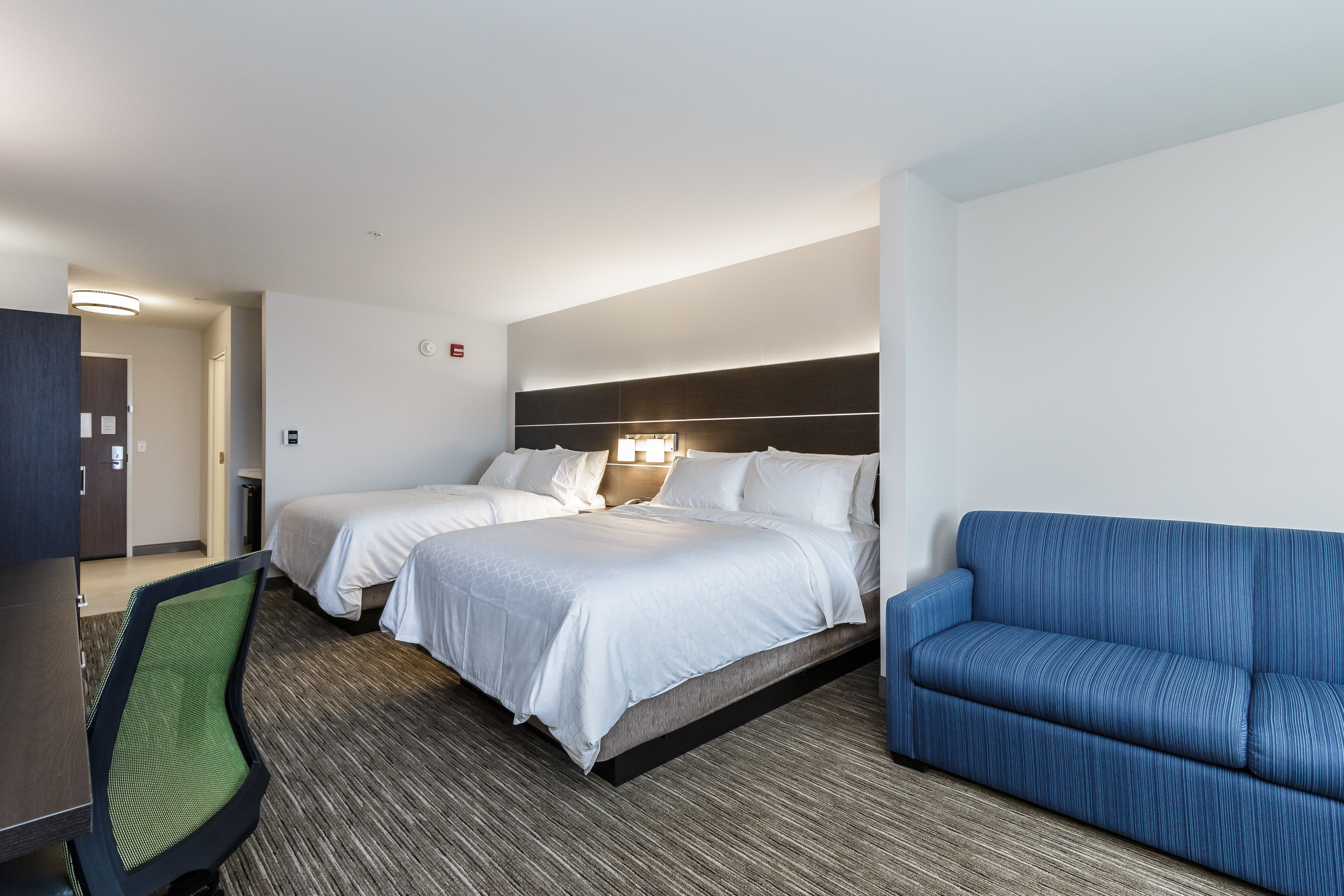 holiday inn express and suites south bend casino