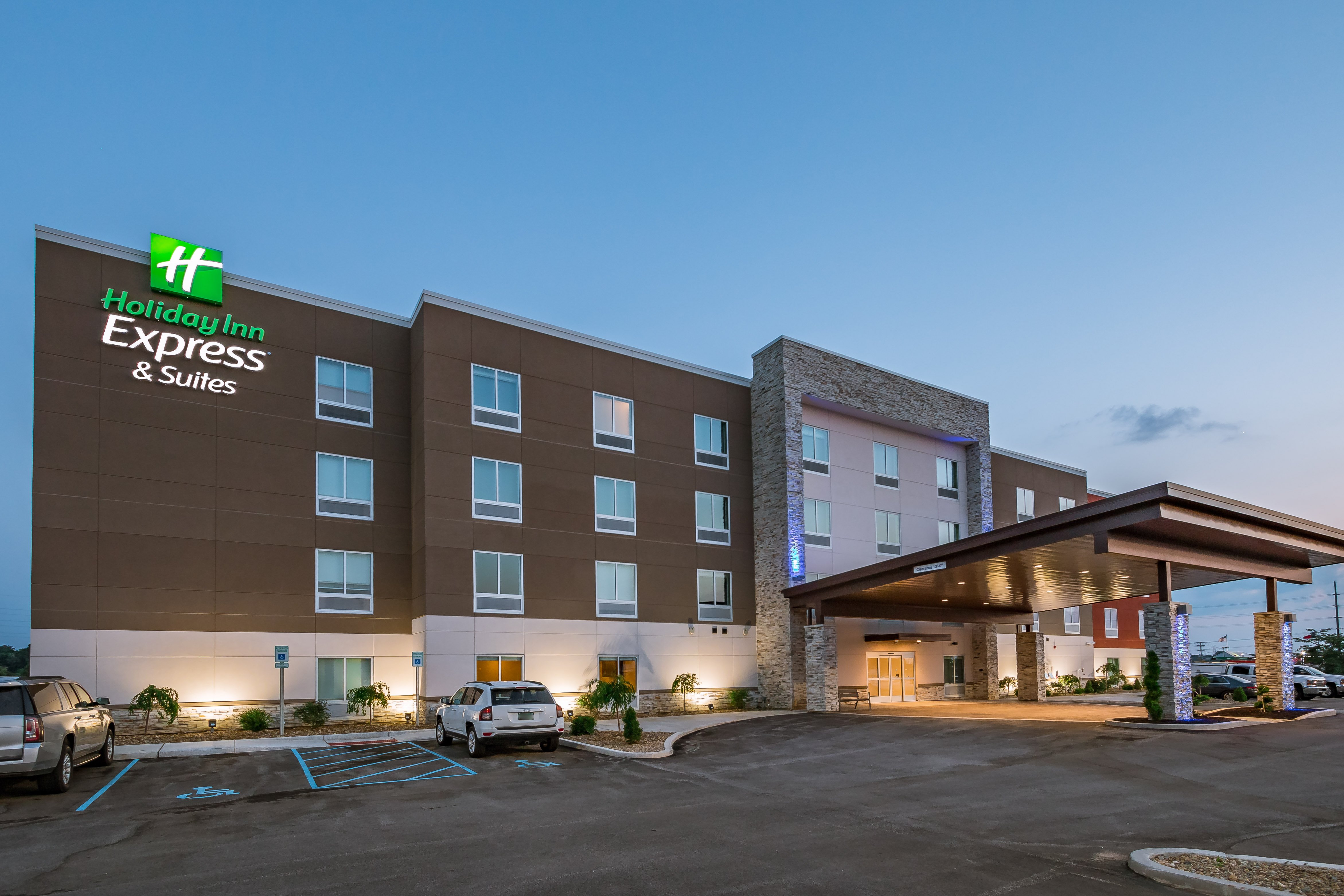 holiday inn express and suites south bend casino