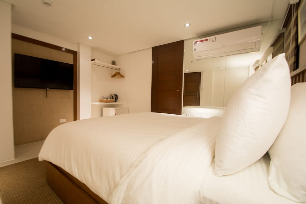 signature boracay blue