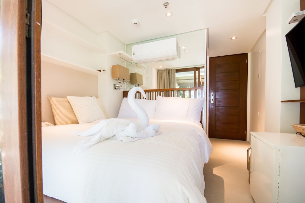 signature boracay blue