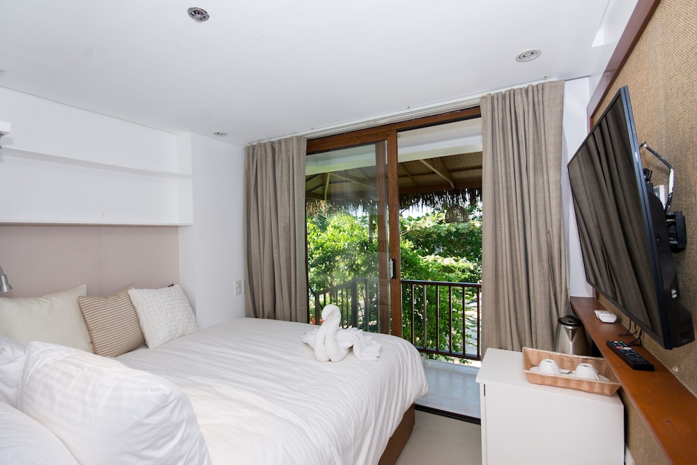 signature boracay blue