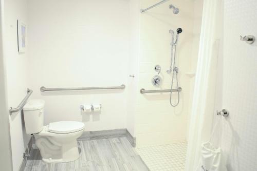 hampton inn and suites mount laurel moorestown
