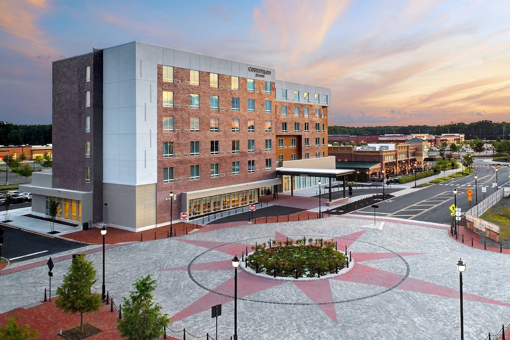 courtyard by marriott north brunswick