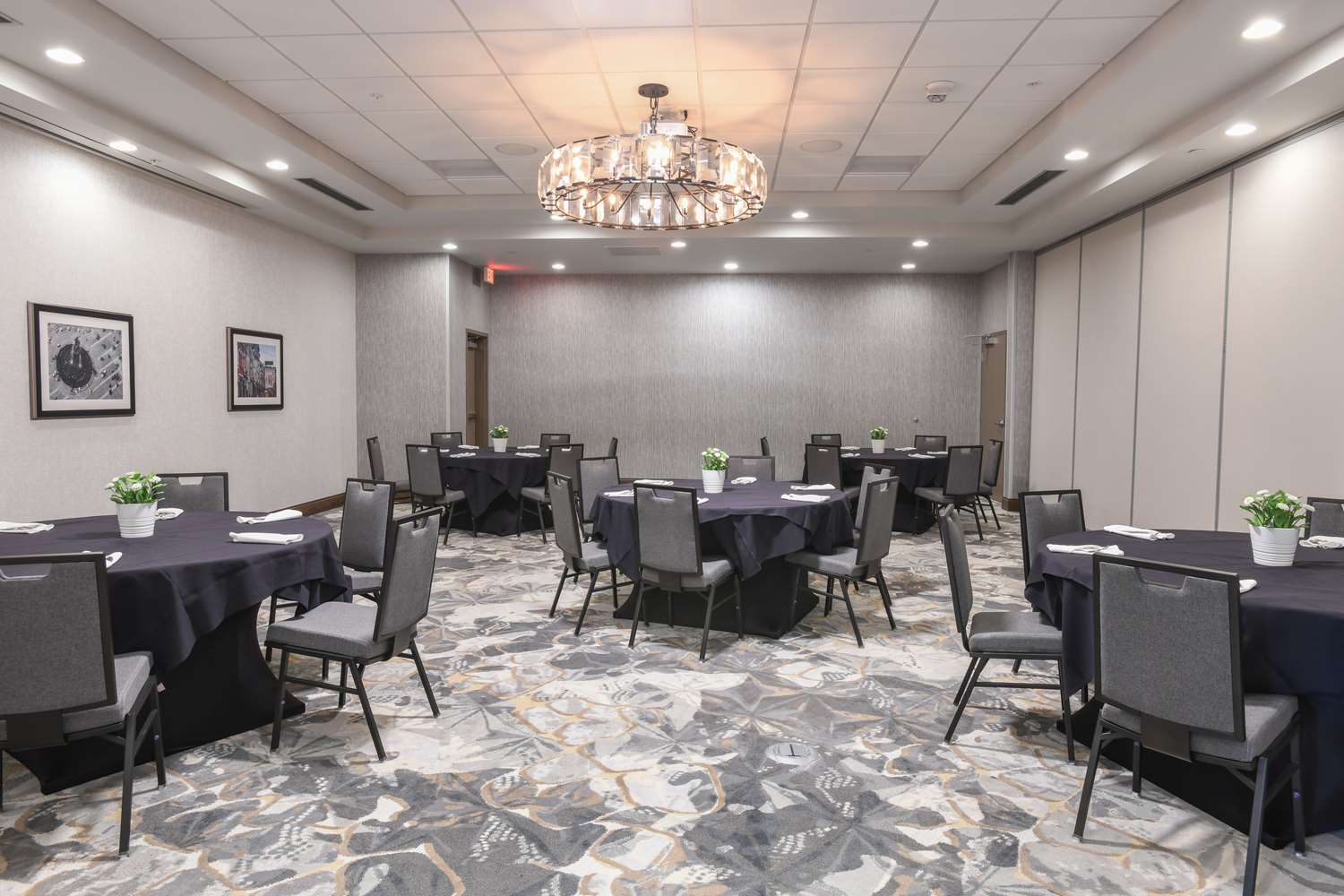 hilton garden inn cincinnati midtown