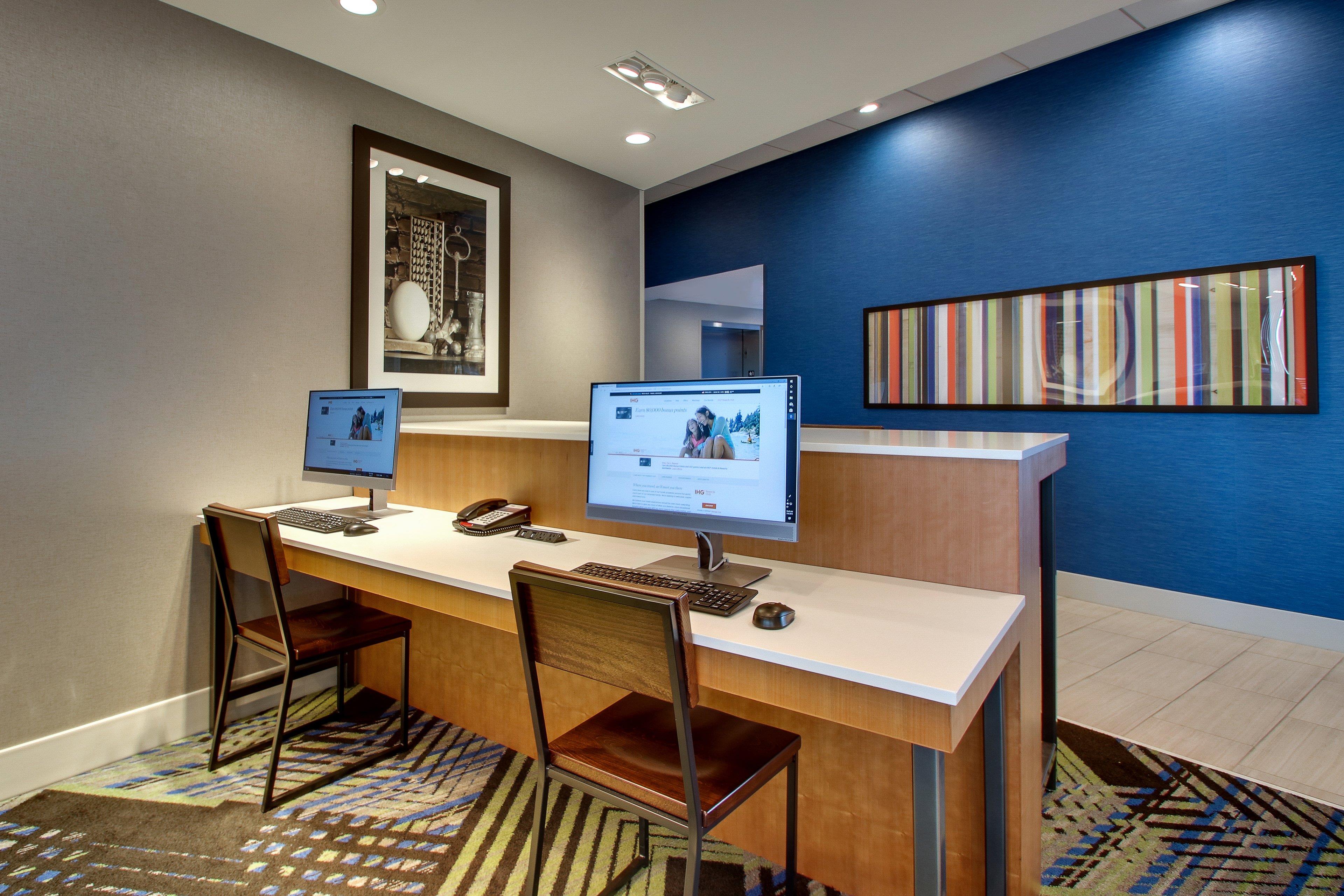 holiday inn express and suites findlay north an ihg hotel