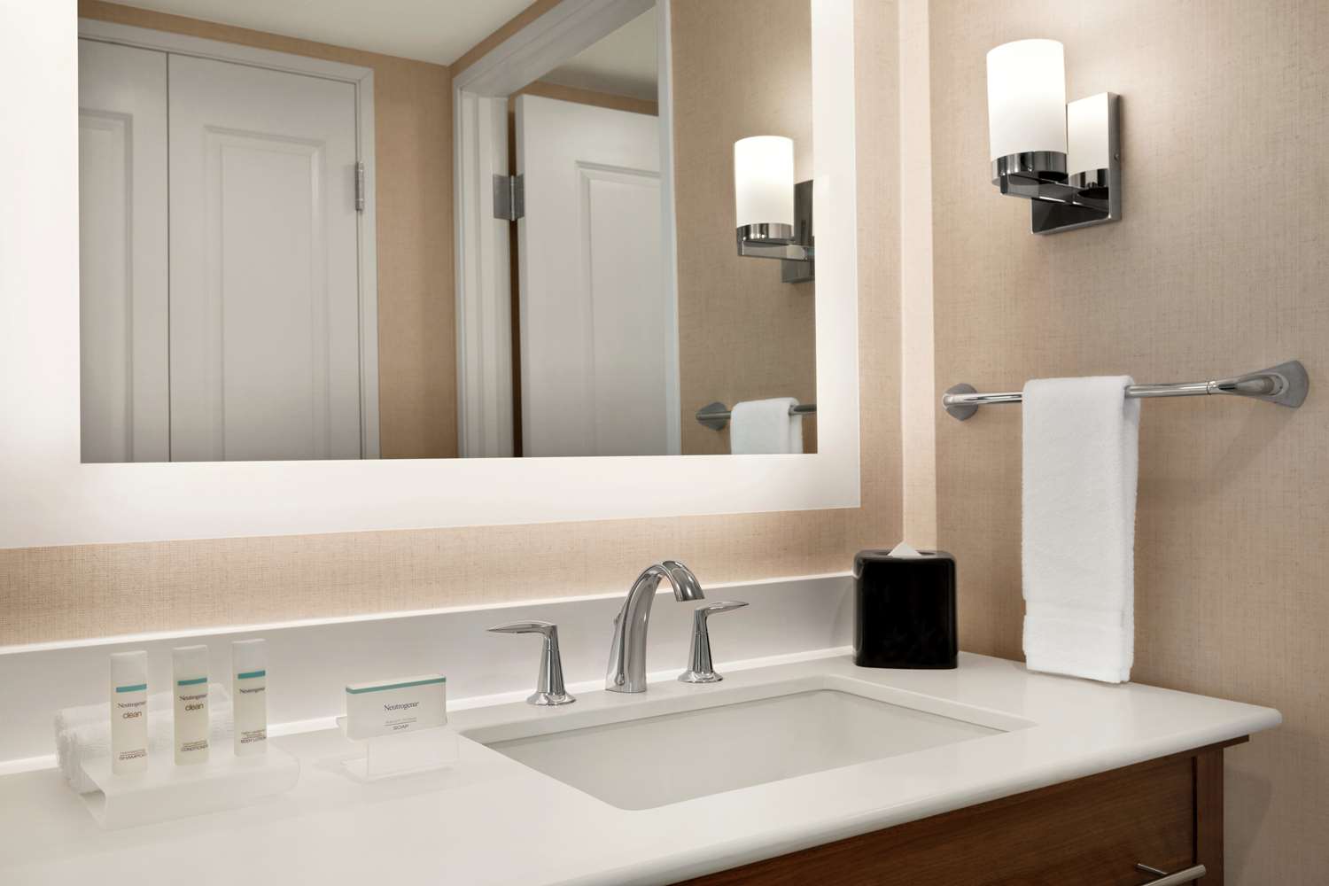 homewood suites by hilton houston nw at beltway 8 tx