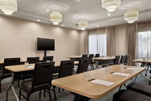 homewood suites by hilton houston nw at beltway 8 tx