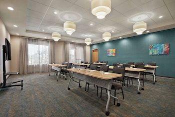 homewood suites by hilton houston nw at beltway 8 tx