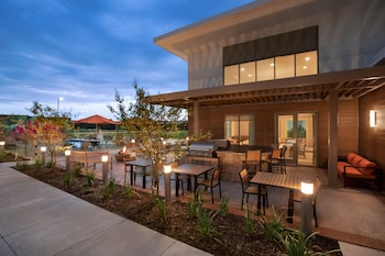 homewood suites by hilton houston nw at beltway 8 tx