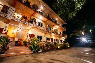 phoemphoon 2 hotel