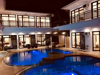 white breeze palawan boutique hotel