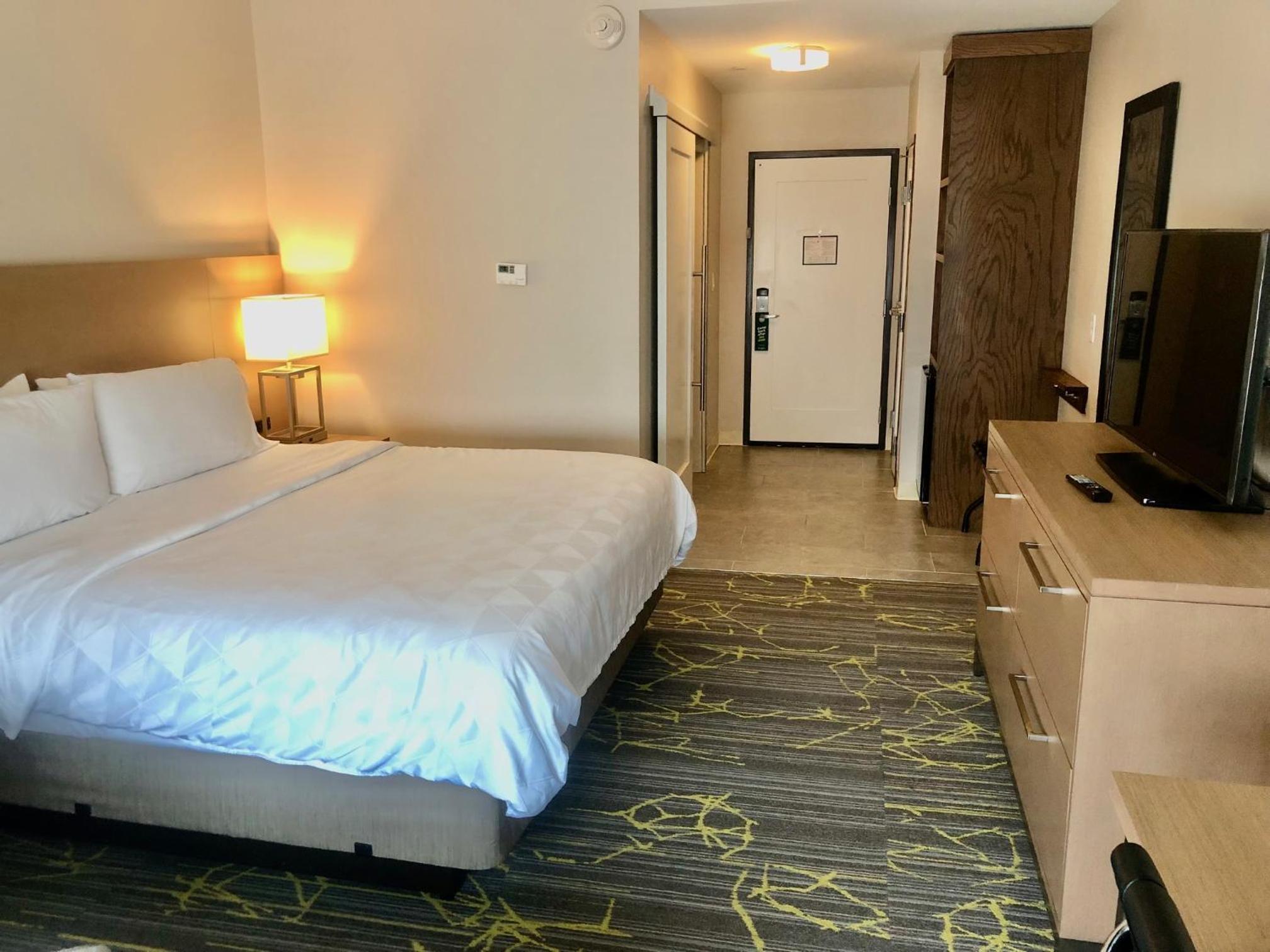 holiday inn and suites houston nw willowbrook