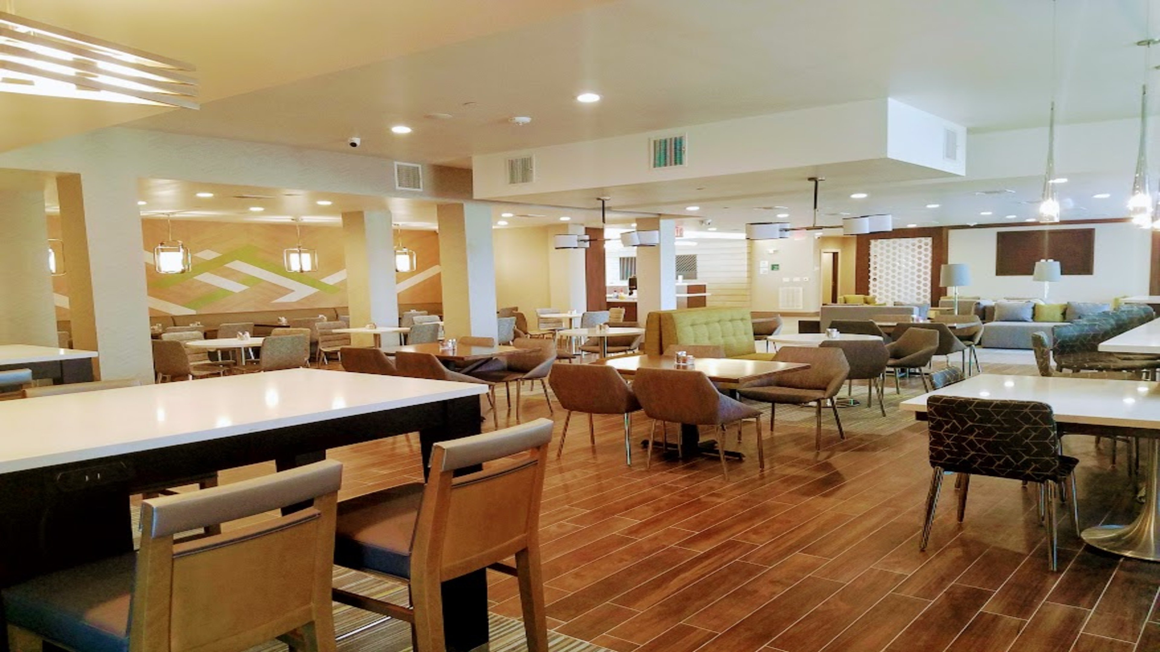 holiday inn and suites houston nw willowbrook