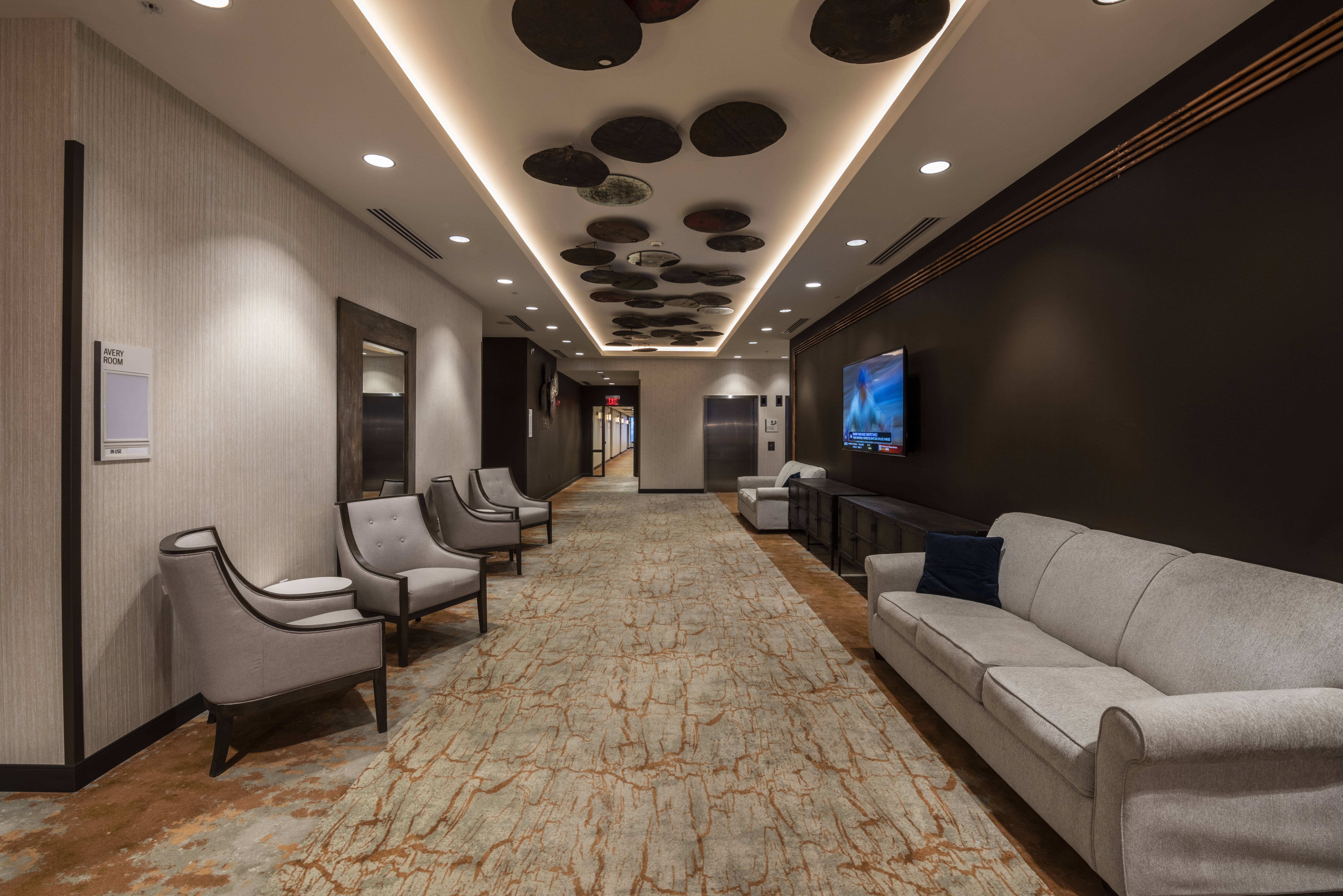 hotel indigo tulsa dwtn entertainment area an ihg hotel