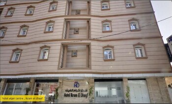 hotel ikram el dhayf