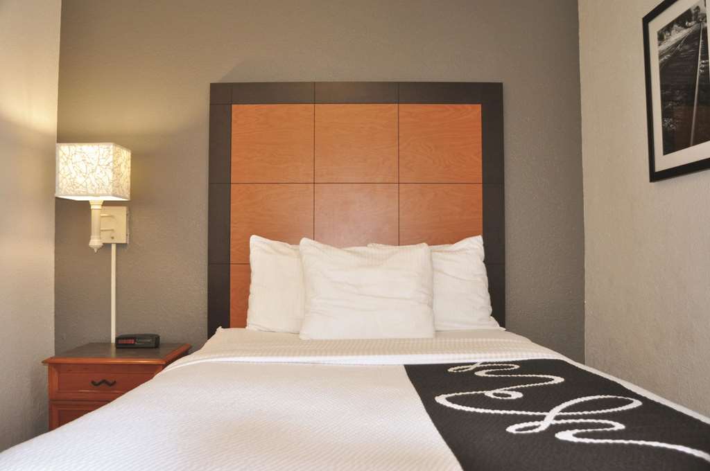 la quinta inn by wyndham dallas uptown