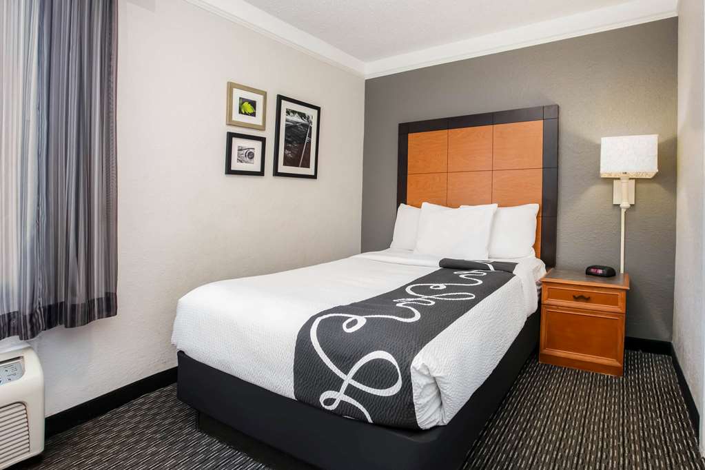la quinta inn by wyndham dallas uptown
