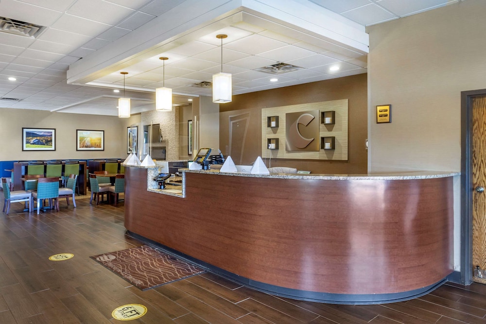 comfort inn and suites near danville mall