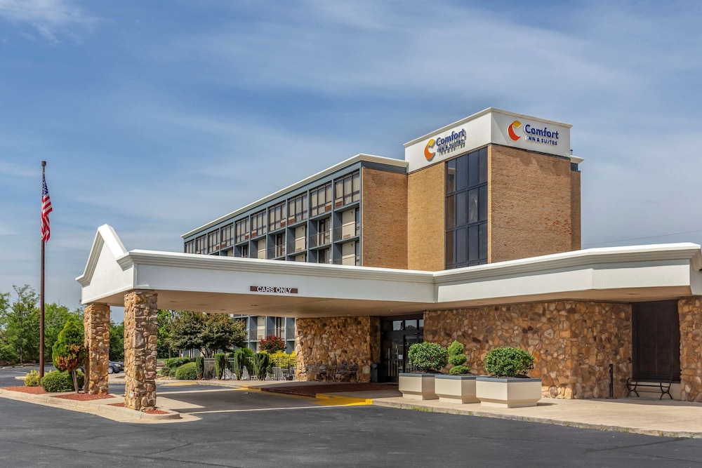 comfort inn and suites near danville mall