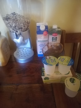 sacreterre room and breakfast