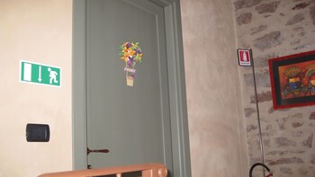 sacreterre room and breakfast