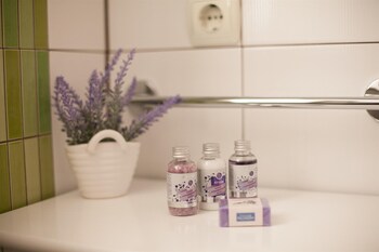 apartment and room ursa