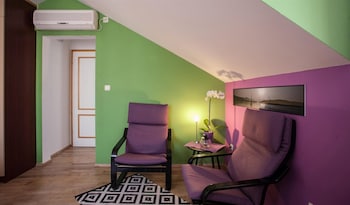 apartment and room ursa