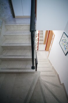 apartment and room ursa
