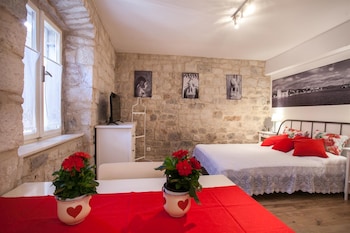 trogir