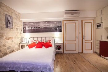 apartment and room ursa