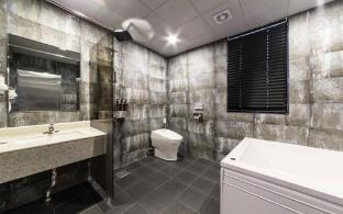 yangju hotel black