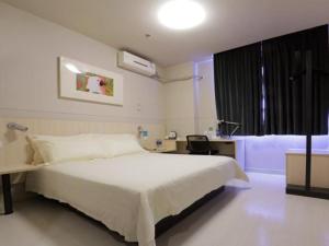 jinjiang inn langfang pedestrian street