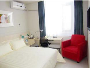 jinjiang inn langfang pedestrian street