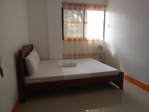 lan bless pension house