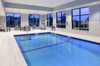 hampton inn and suites overland park south