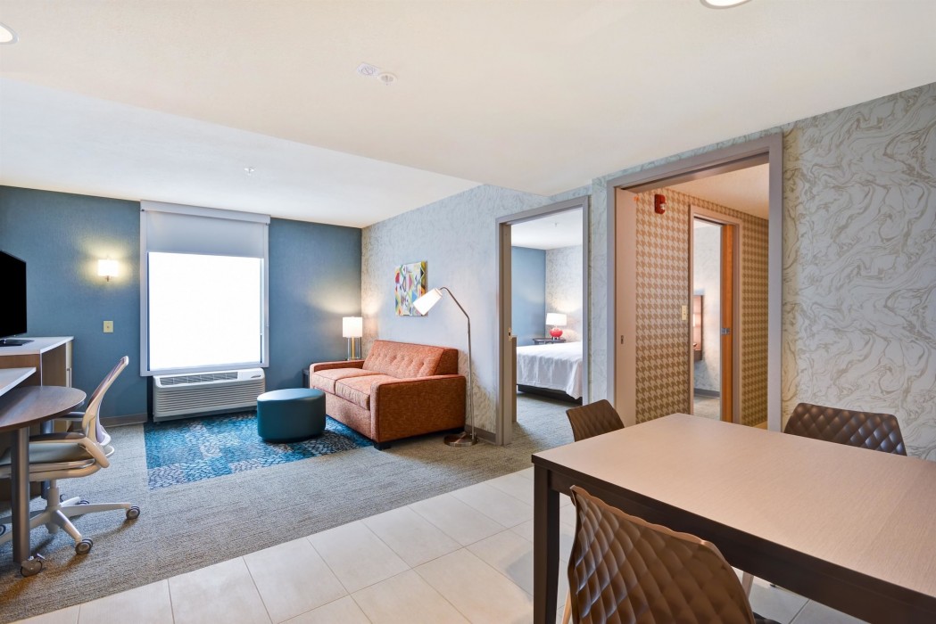 home2 suites by hilton portland airport
