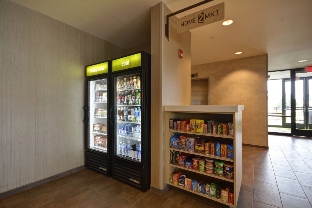 home2 suites by hilton portland airport