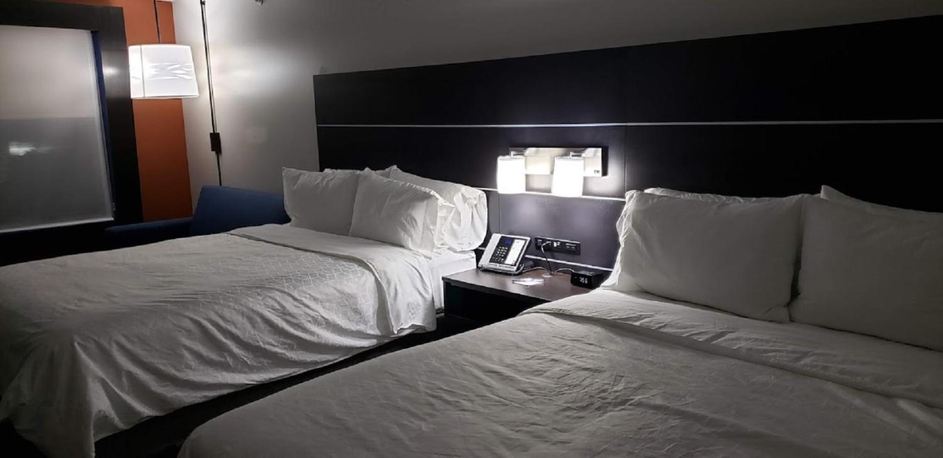hol inn exp and suites bensenville ohare